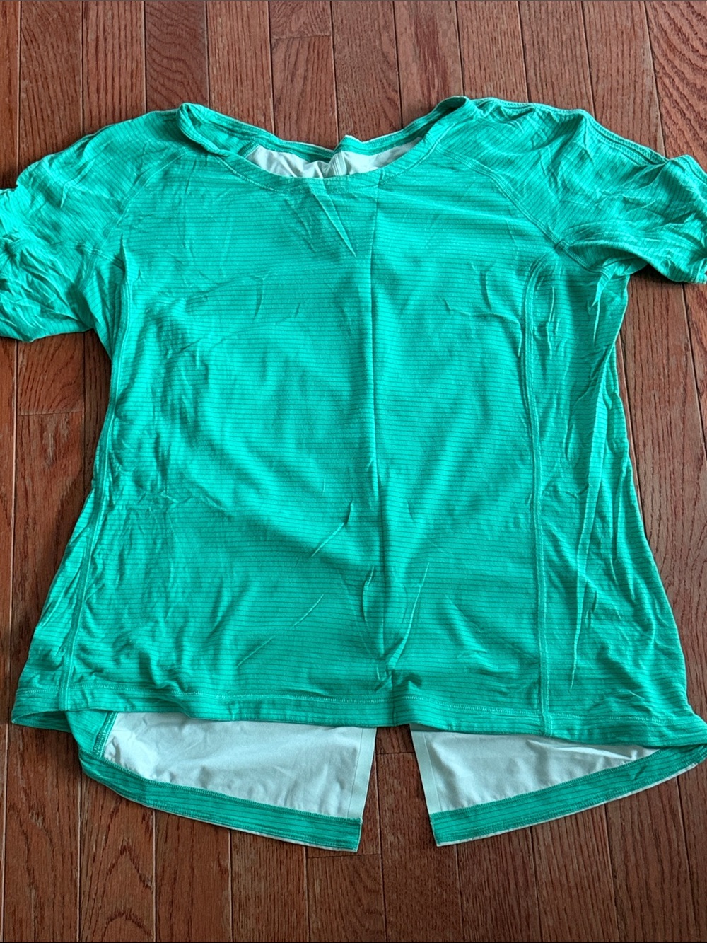 lululemon athletica Short Sleeve Scoop Neck Top in Teal-Green